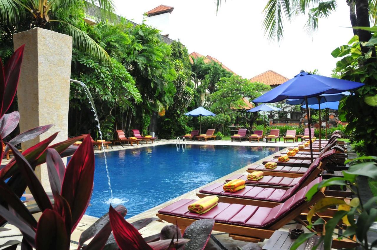 โรงแรมปูริ ราชา เลอกีอัน ภายนอก รูปภาพ