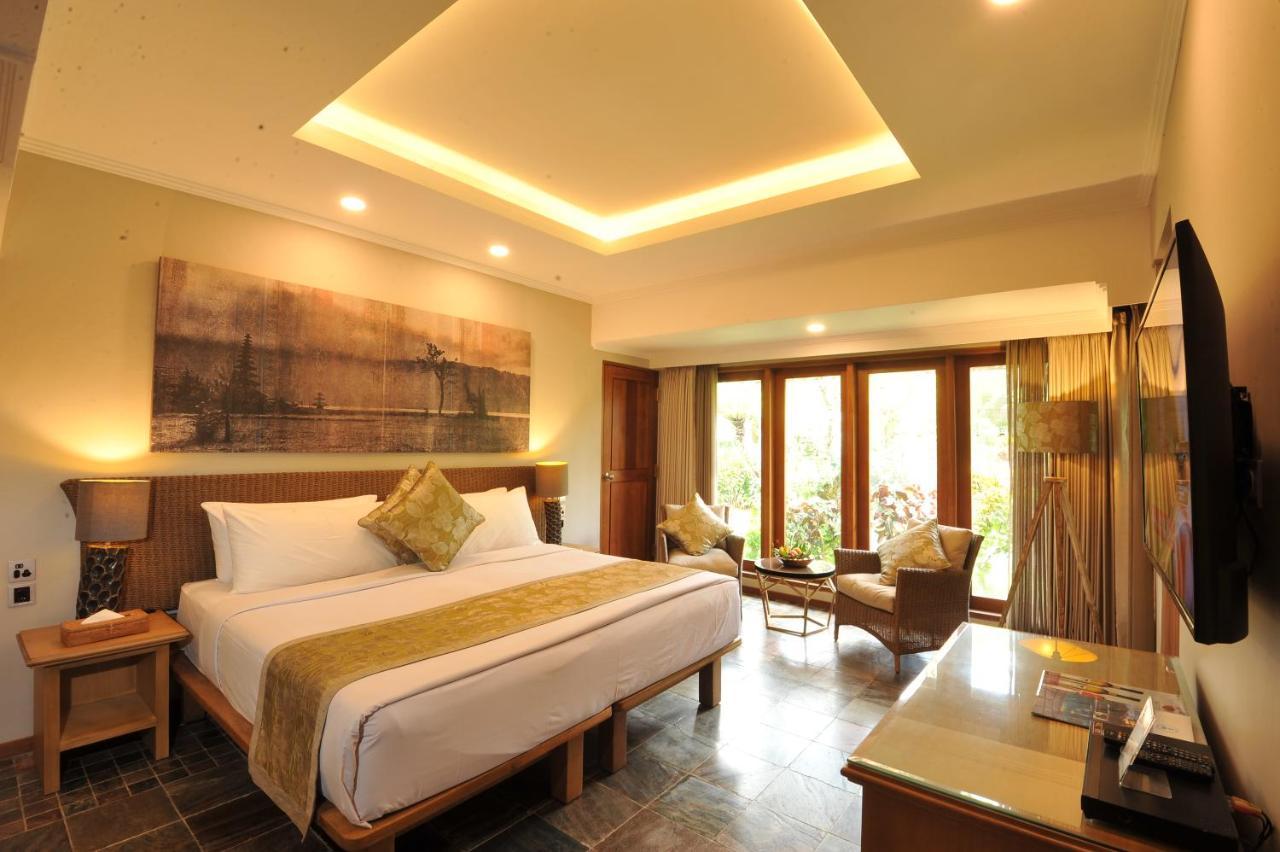 โรงแรมปูริ ราชา เลอกีอัน ภายนอก รูปภาพ
