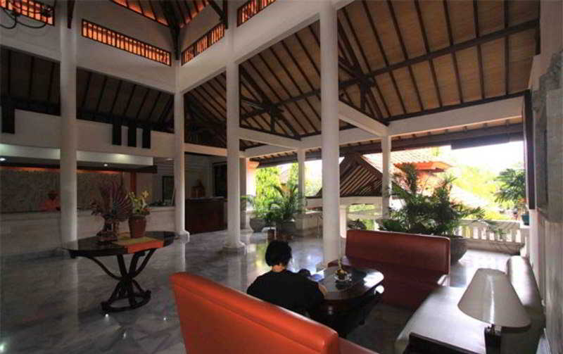 โรงแรมปูริ ราชา เลอกีอัน ภายนอก รูปภาพ