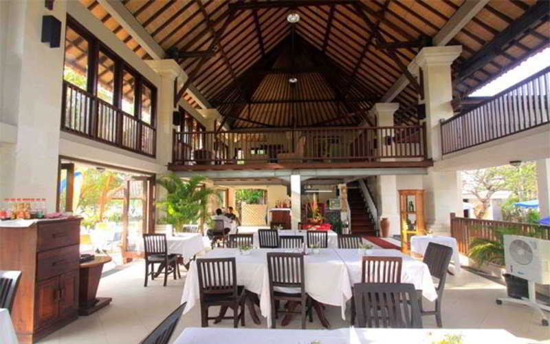 โรงแรมปูริ ราชา เลอกีอัน ภายนอก รูปภาพ